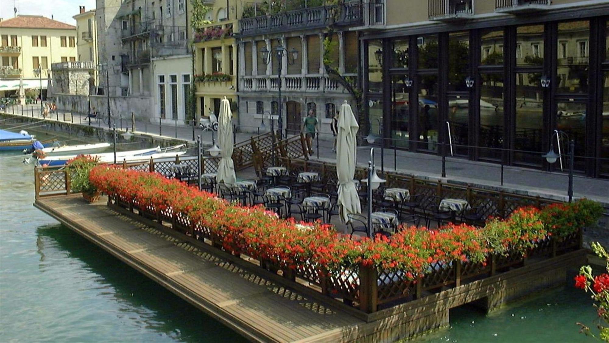 Appartamento Peschiera Peschiera del Garda Exterior photo